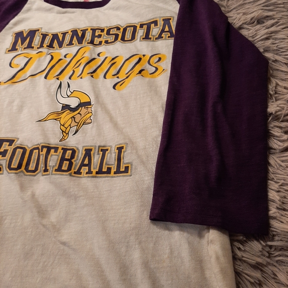 MN Vikings Shirt - Size Small (3-5 years) - Picture 4 of 6